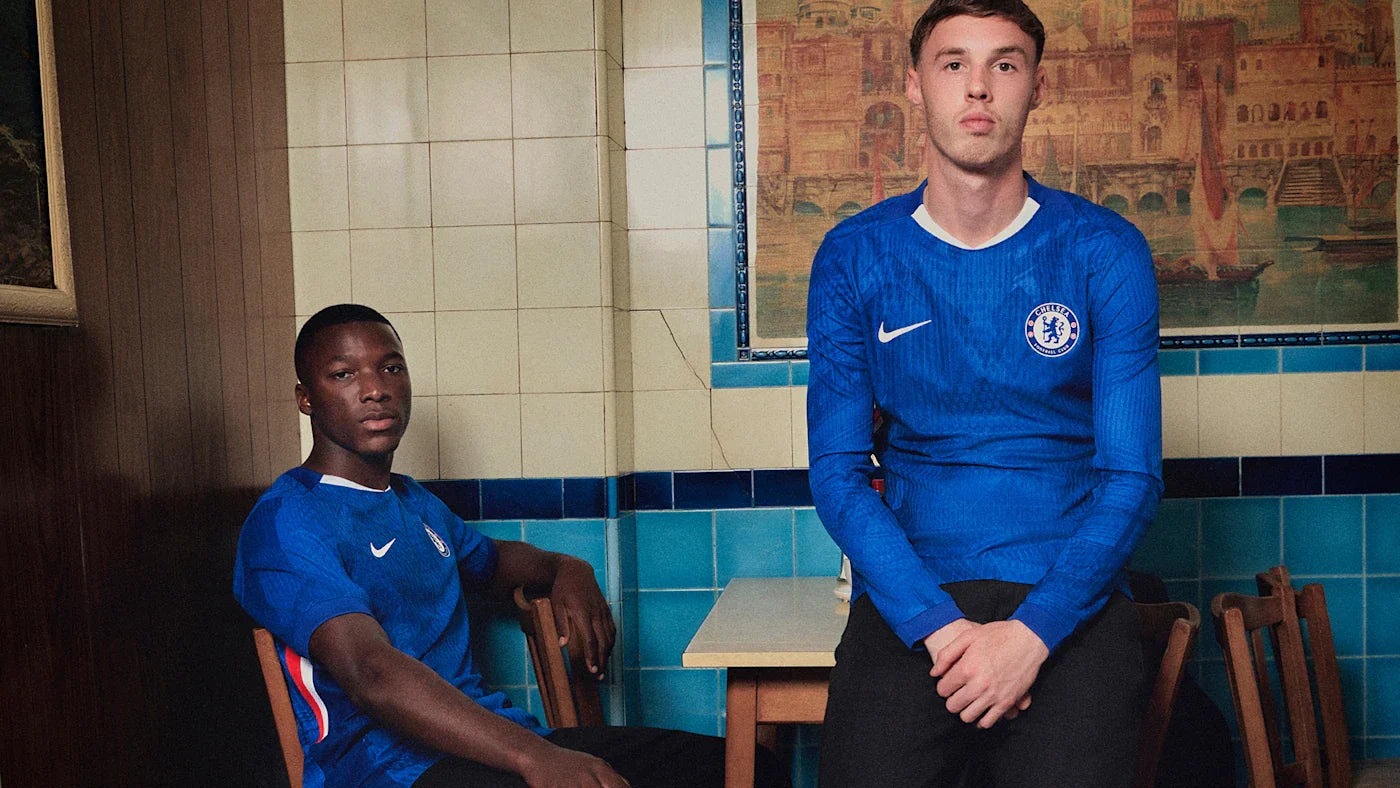 Chelsea Home Jersey 2025/2026 - Long Sleeve