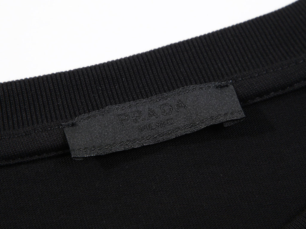 ZIP POCKET COTTON T-SHIRT