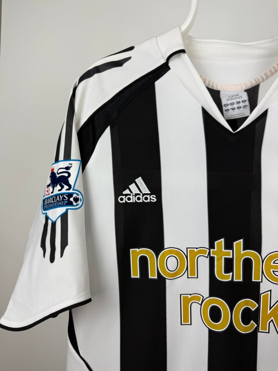 Alan Shearer - Newcastle 2005/06 home shirt 🏴󠁧󠁢󠁥󠁮󠁧󠁿