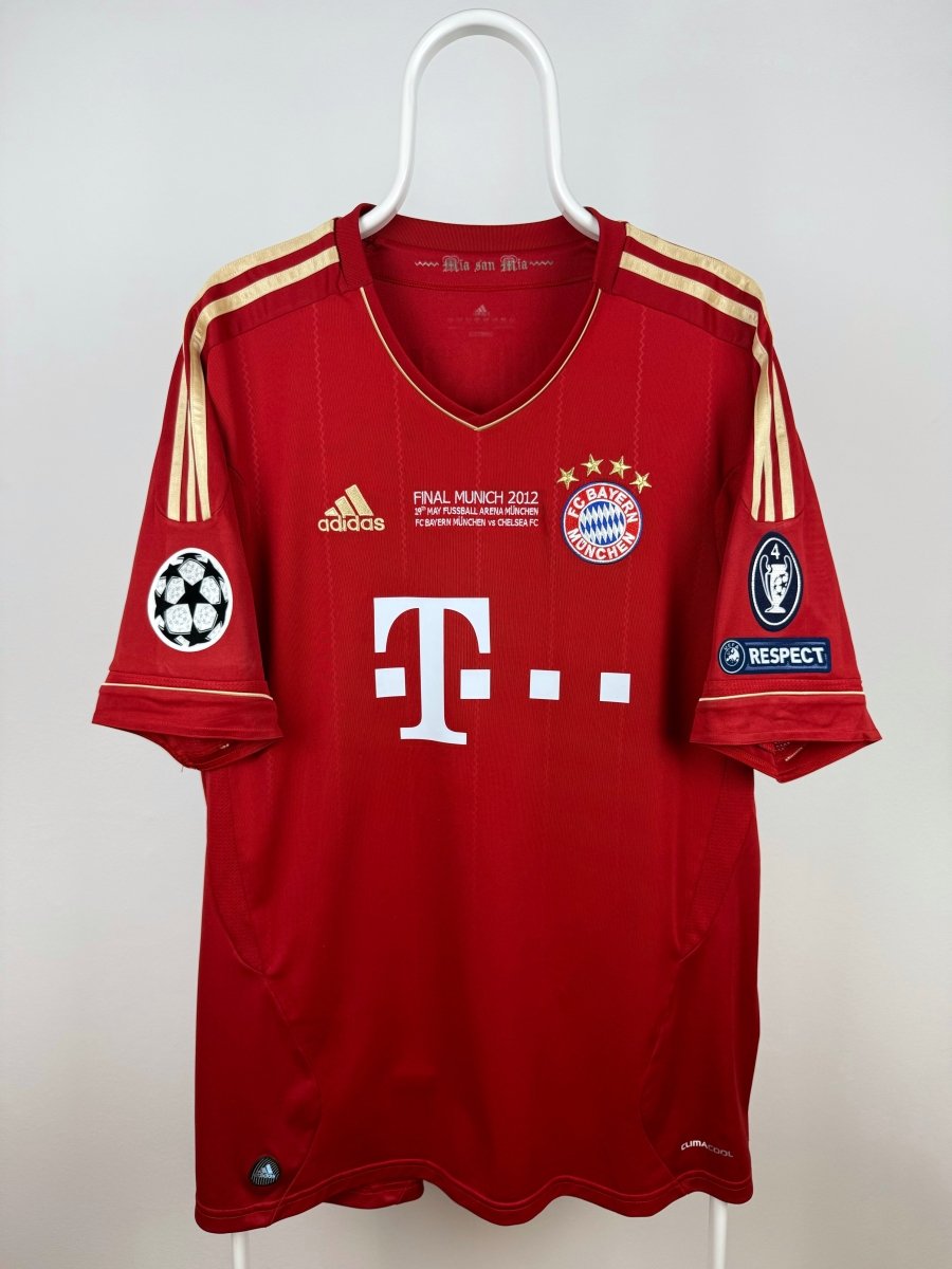 Bastian Schweinsteiger - Bayern Munich 2011/12 home shirt 🇩🇪