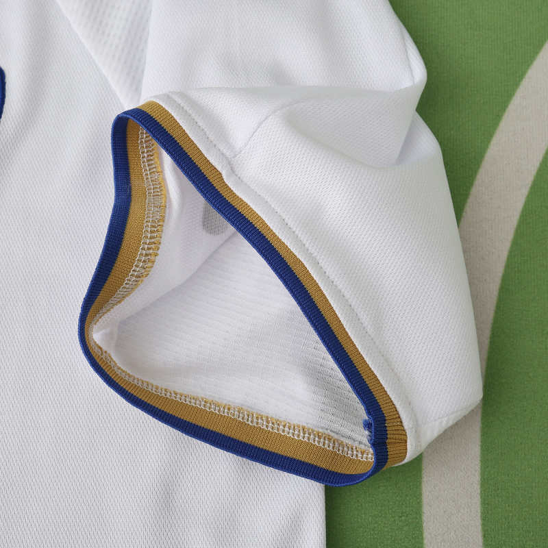 Leeds United 2000/01 Home Retro Jersey