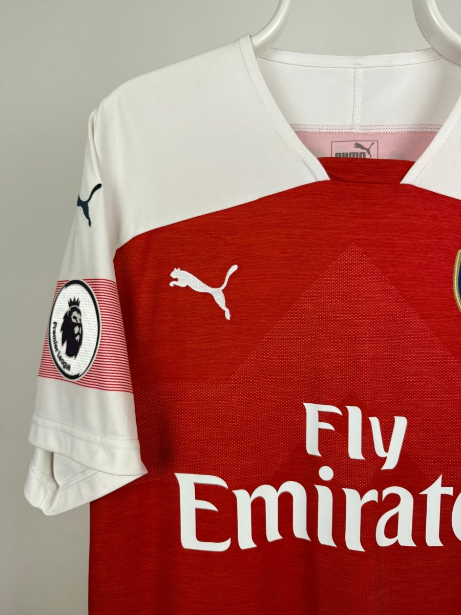 Bukayo Saka - Arsenal 2018/19 home shirt 🏴󠁧󠁢󠁥󠁮󠁧󠁿
