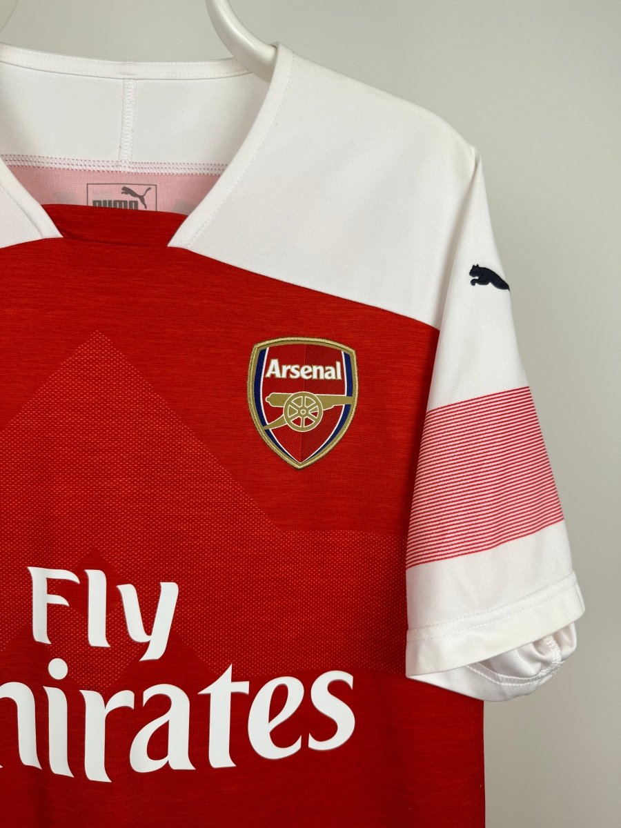 Bukayo Saka - Arsenal 2018/19 home shirt 🏴󠁧󠁢󠁥󠁮󠁧󠁿