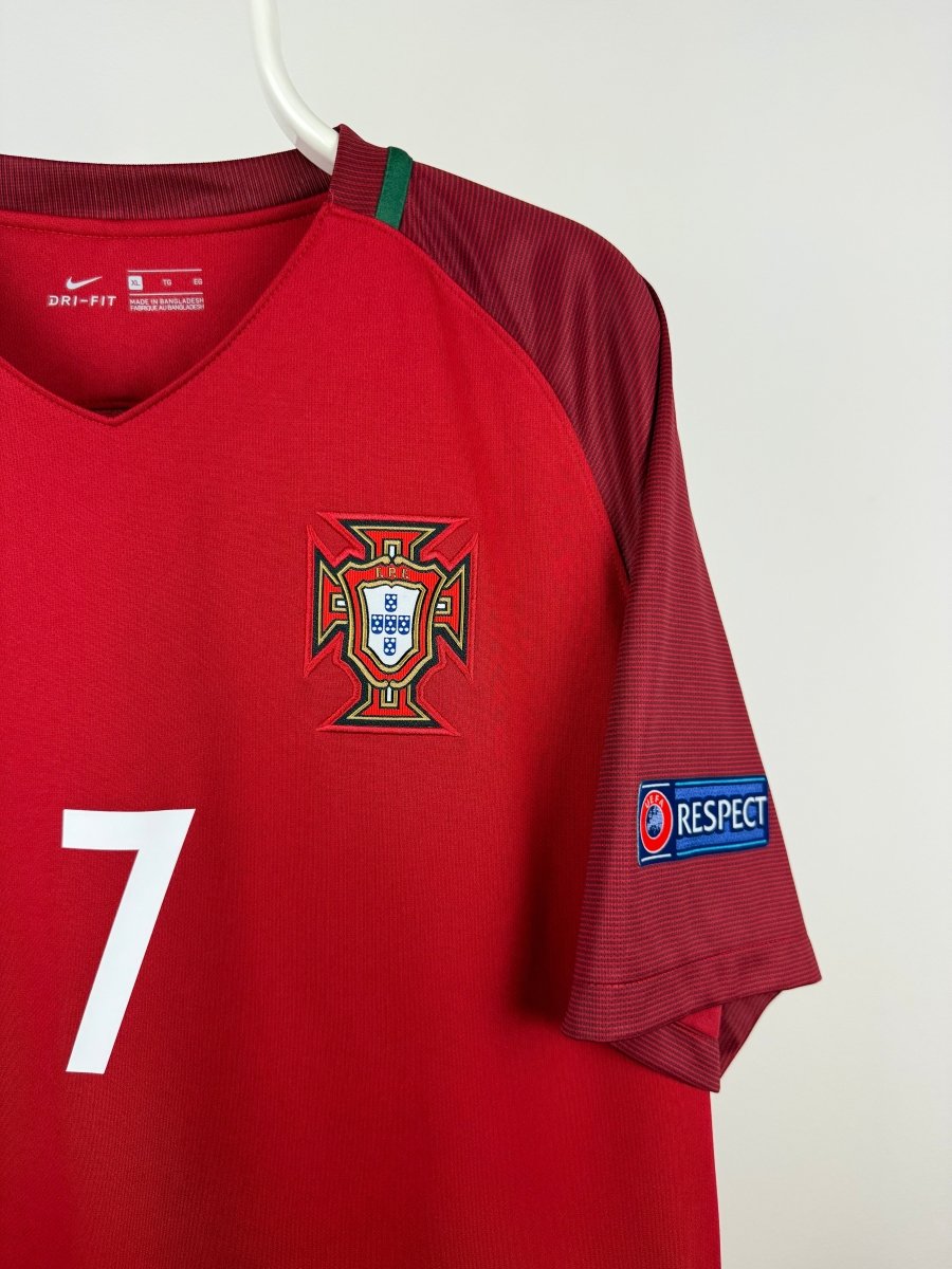 Cristiano Ronaldo - Portugal 2016 home shirt 🇵🇹