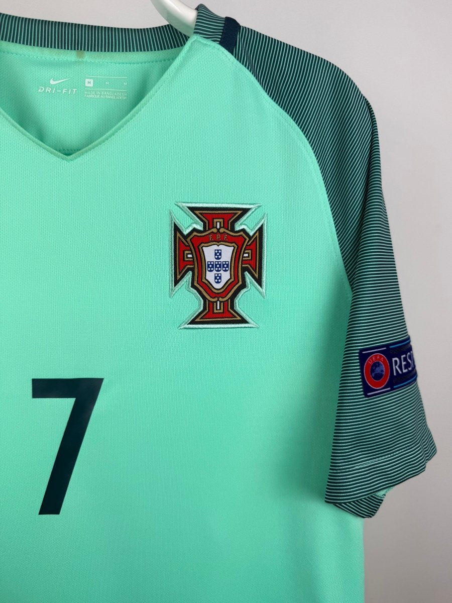 Cristiano Ronaldo - Portugal 2016 away shirt 🇵🇹