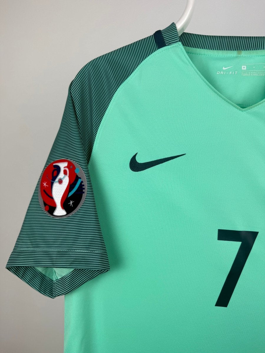 Cristiano Ronaldo - Portugal 2016 away shirt 🇵🇹