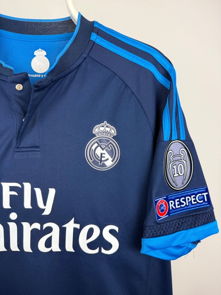 Cristiano Ronaldo - Real Madrid 2015/16 Away Shirt 🇵🇹