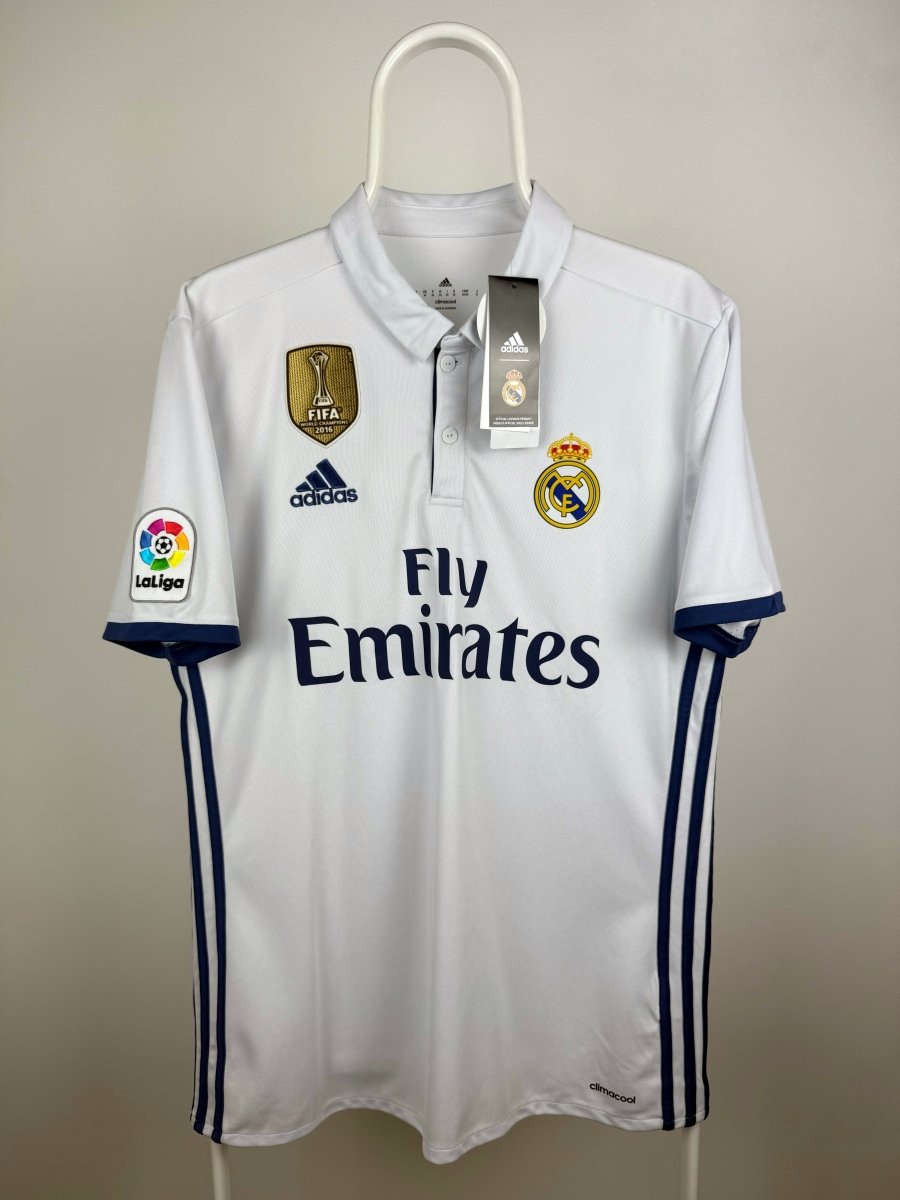 Cristiano Ronaldo - Real Madrid 2016/17 home shirt 🇵🇹