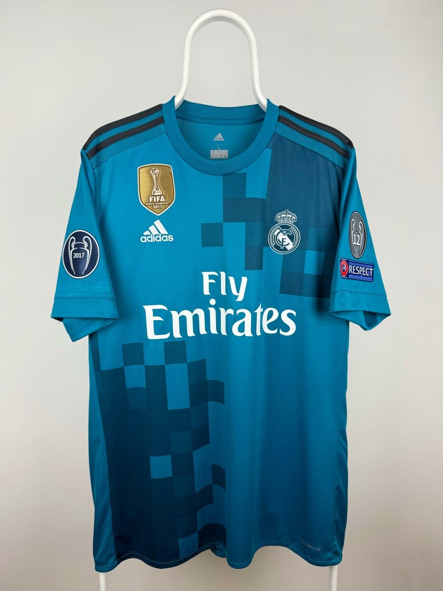 Cristiano Ronaldo - Real Madrid 2017/18 Away Shirt 🇵🇹