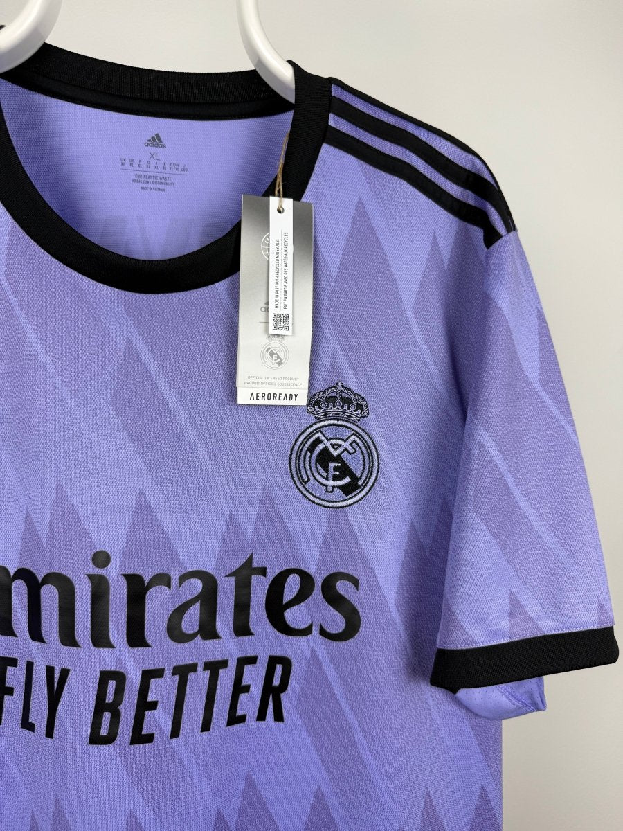 Dani Carvajal - Real Madrid 2022/23 away shirt 🇪🇸