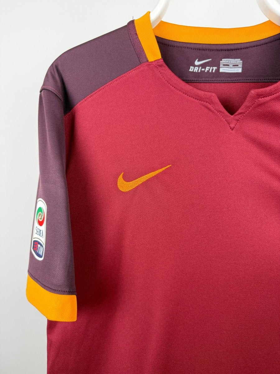 Francesco Totti - Roma 2015/16 home jersey 🇮🇹