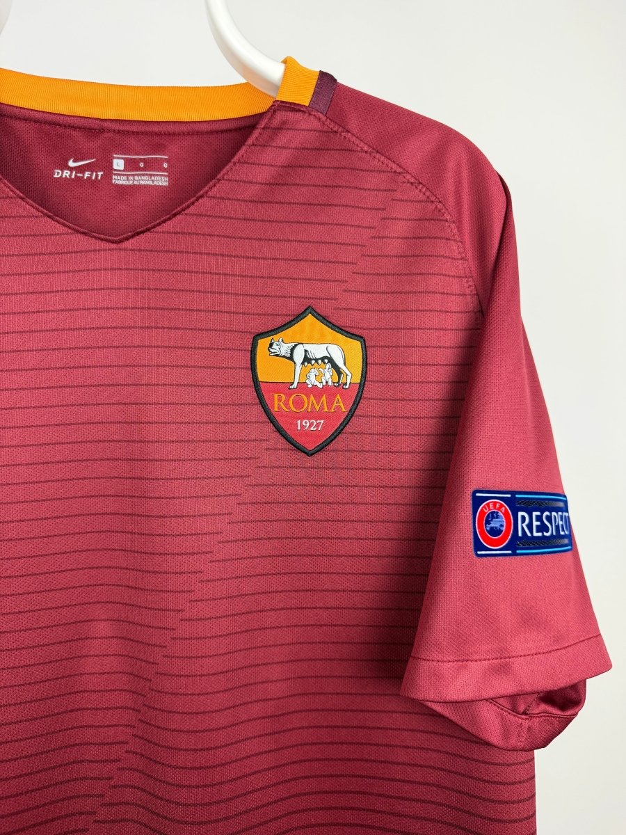 Francesco Totti - Roma 2016/17 home shirt 🇮🇹
