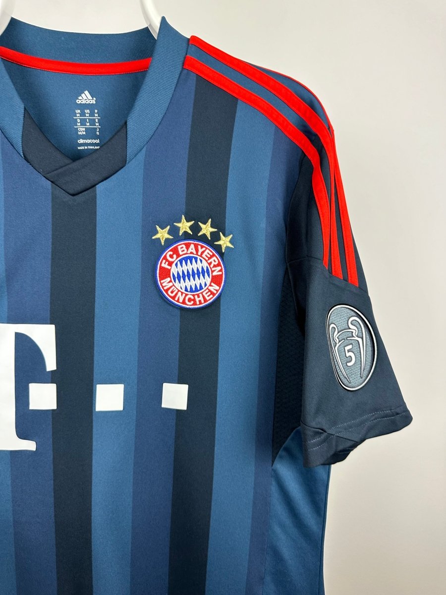 Frank Ribery - FC Bayern Munich 2013/14 away jersey 🇫🇷