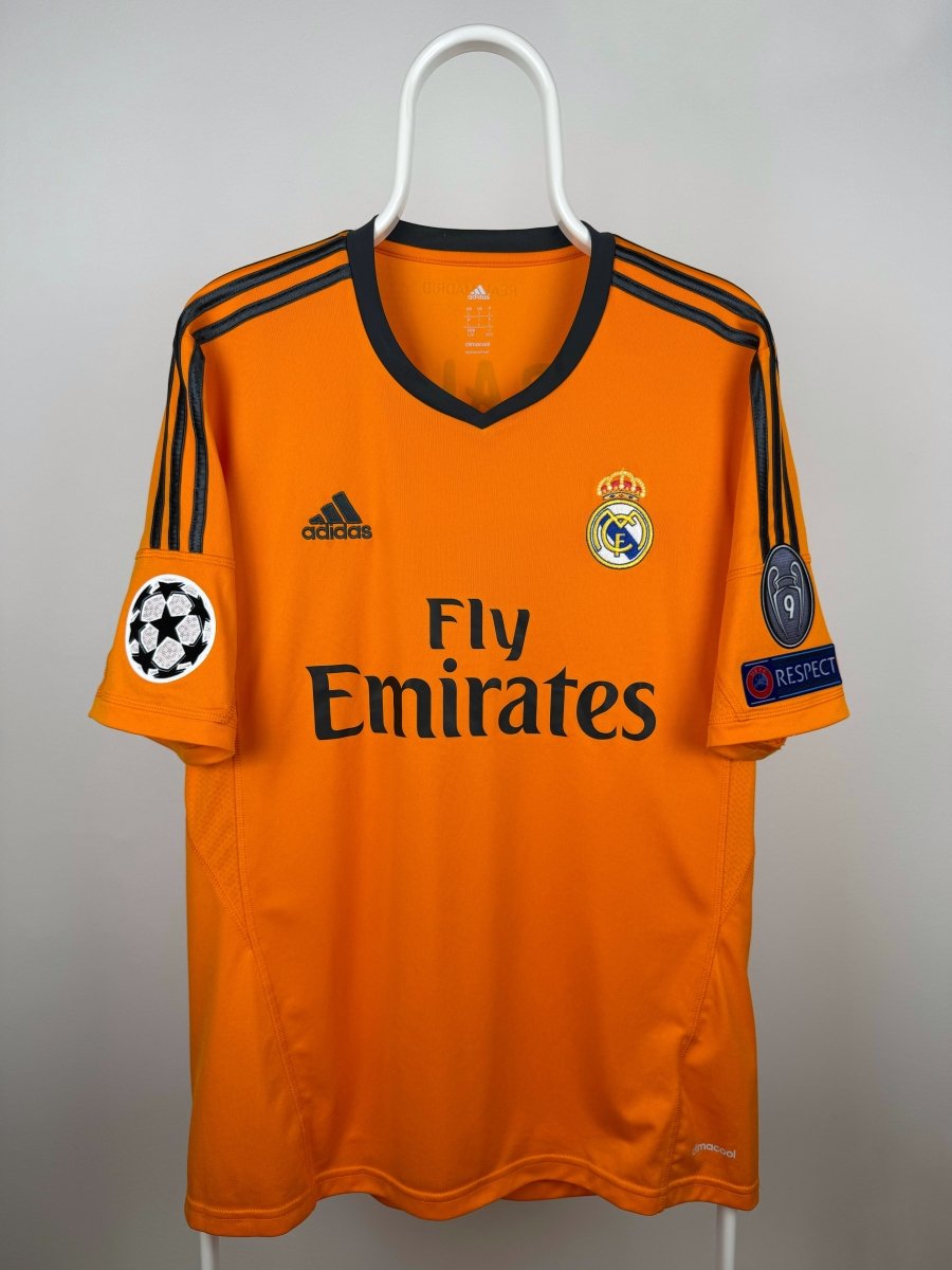 Gareth Bale - Real Madrid 2013/14 away shirt 🏴󠁧󠁢󠁷󠁬󠁳󠁿