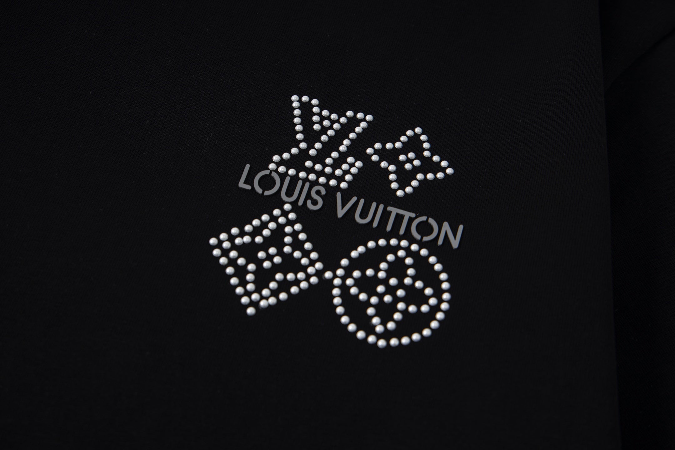 3D Pearl Embroidery T-Shirt