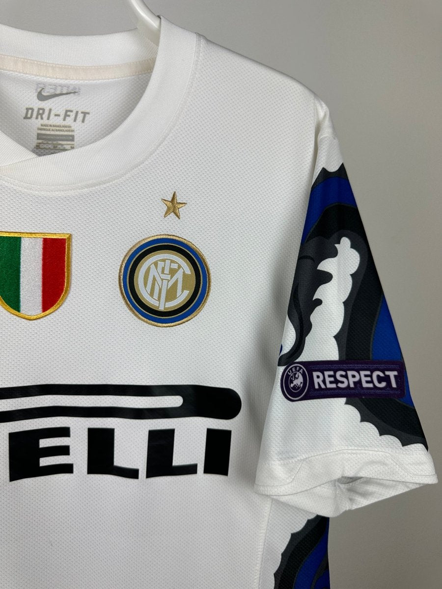 Javier Zanetti - Inter 2010/11 away shirt 🇦🇷