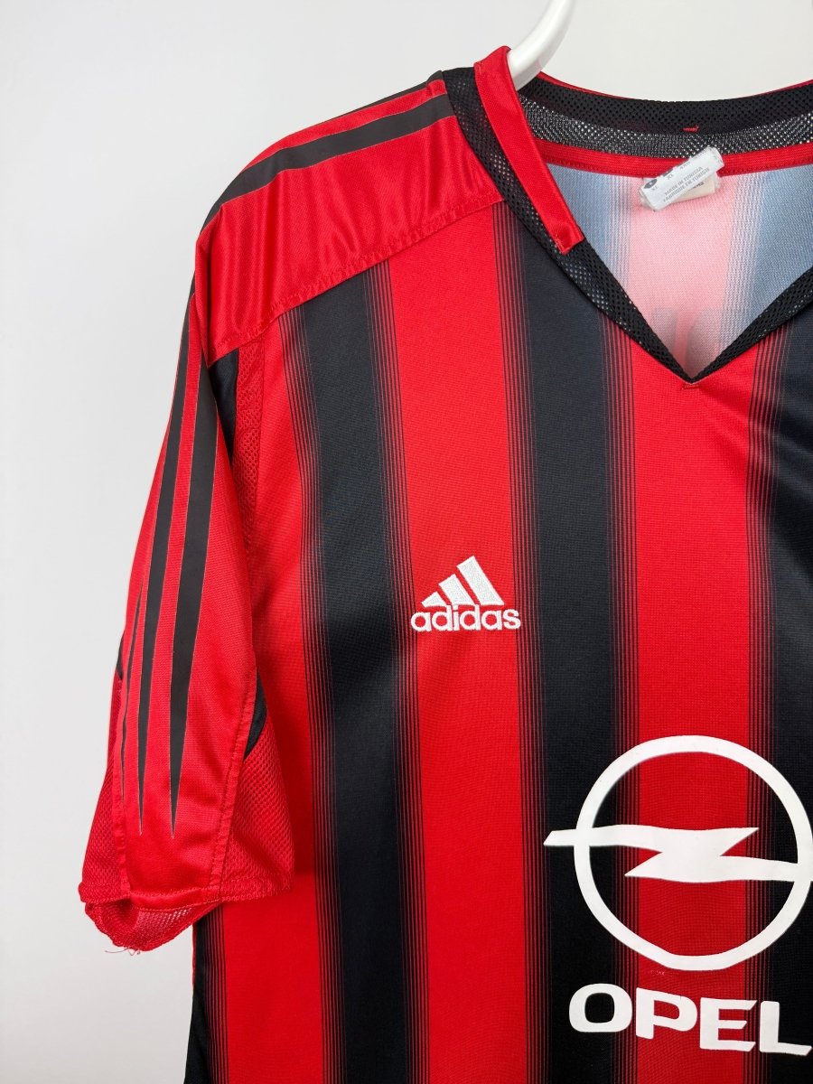 Kaka - AC Milan 2004/05 home shirt 🇧🇷