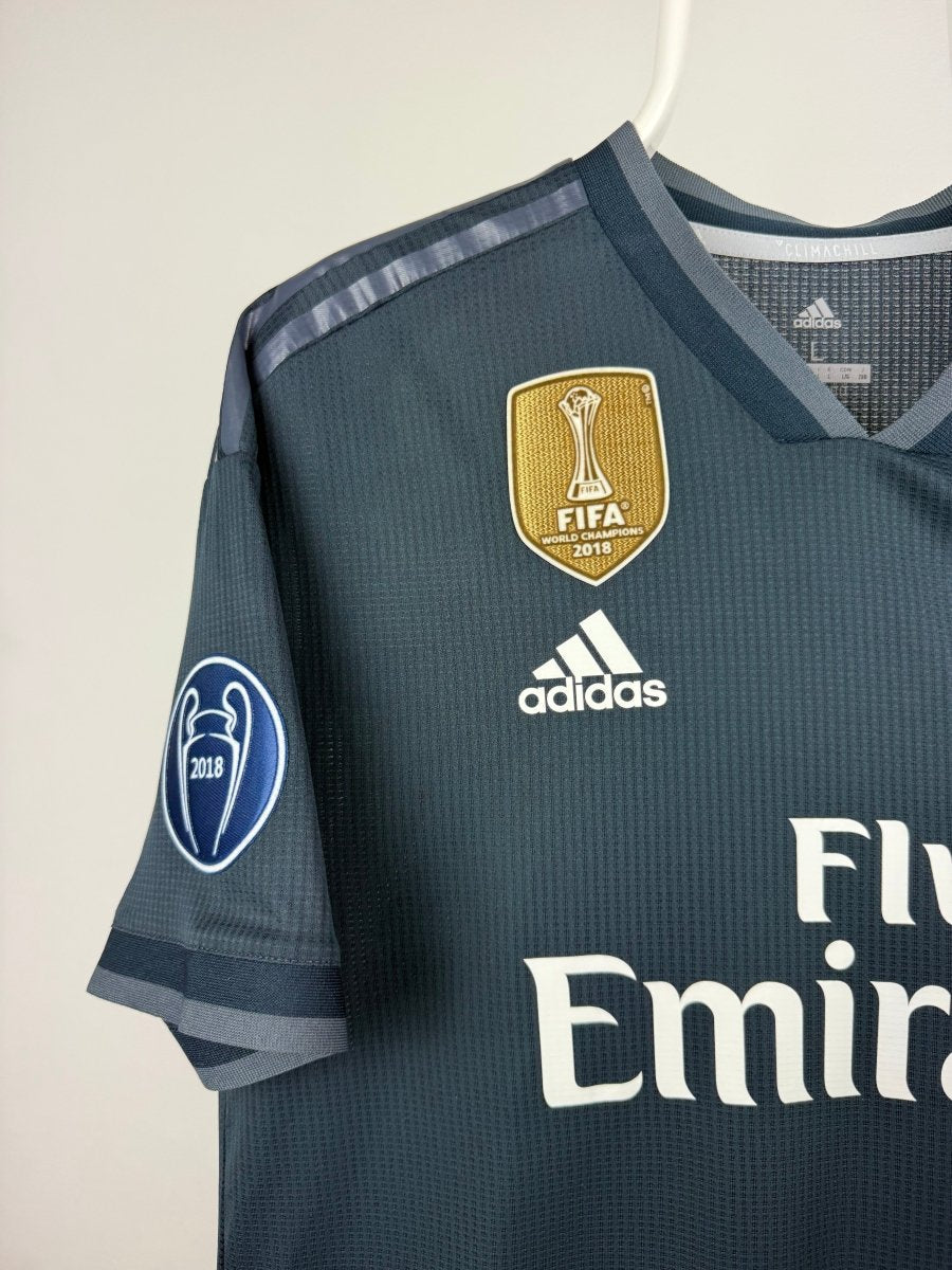 Karim Benzema - Real Madrid 2018/19 away shirt AUTHENTIC 🇫🇷