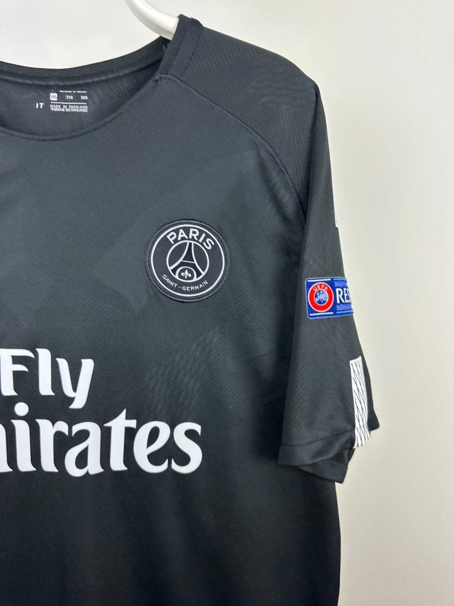 Kylian Mbappe - Paris Saint Germain 2017/18 Away Shirt 🇫🇷
