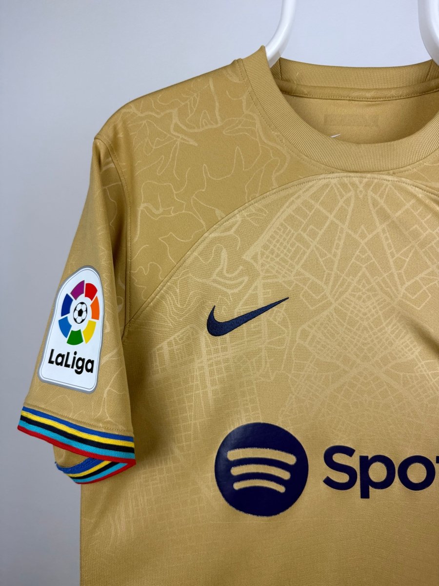 Lamine Yamal - FC Barcelona 2022/23 away shirt 🇪🇸