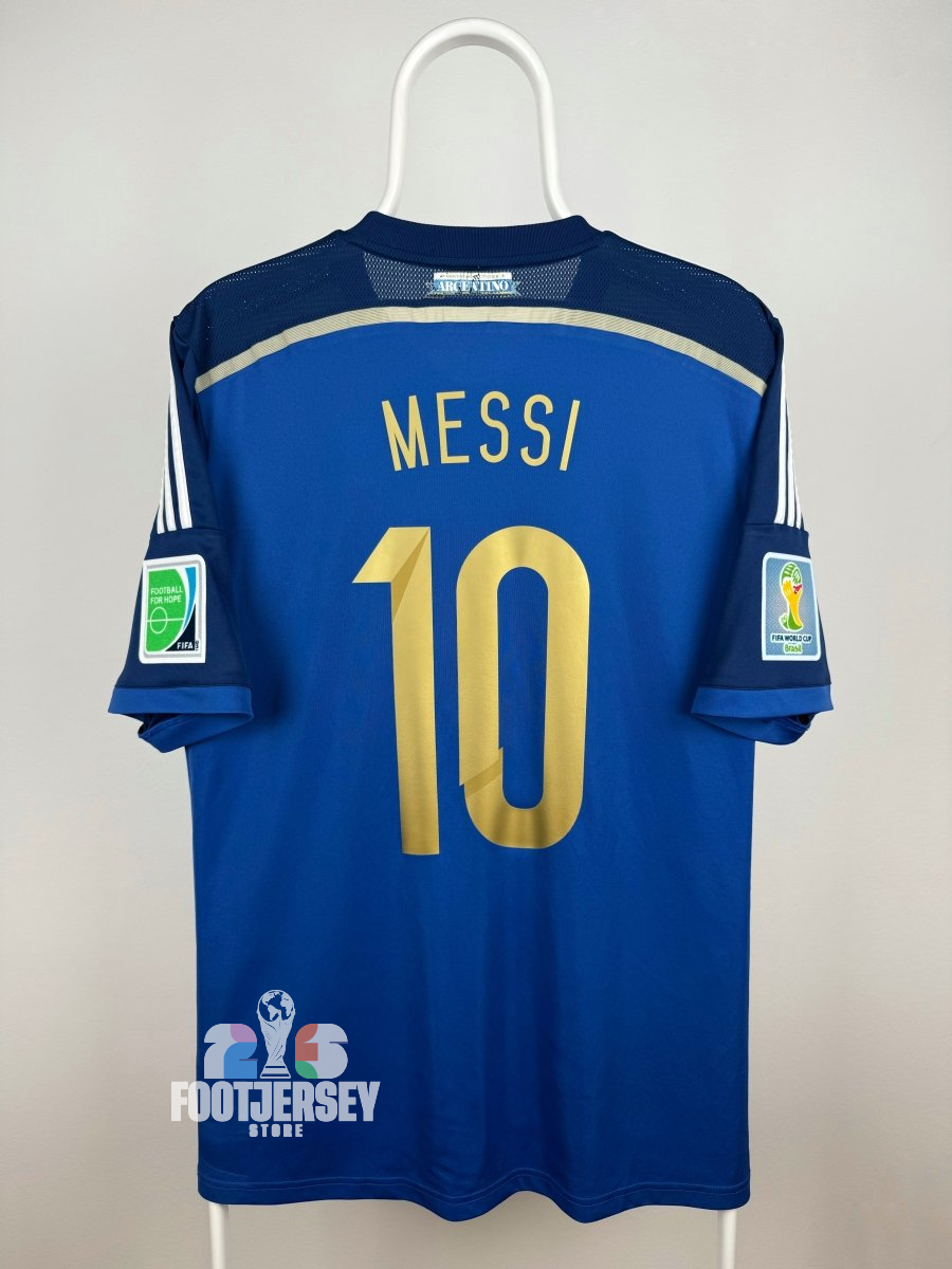 Lionel Messi - Argentina 2014 away shirt 🇦🇷