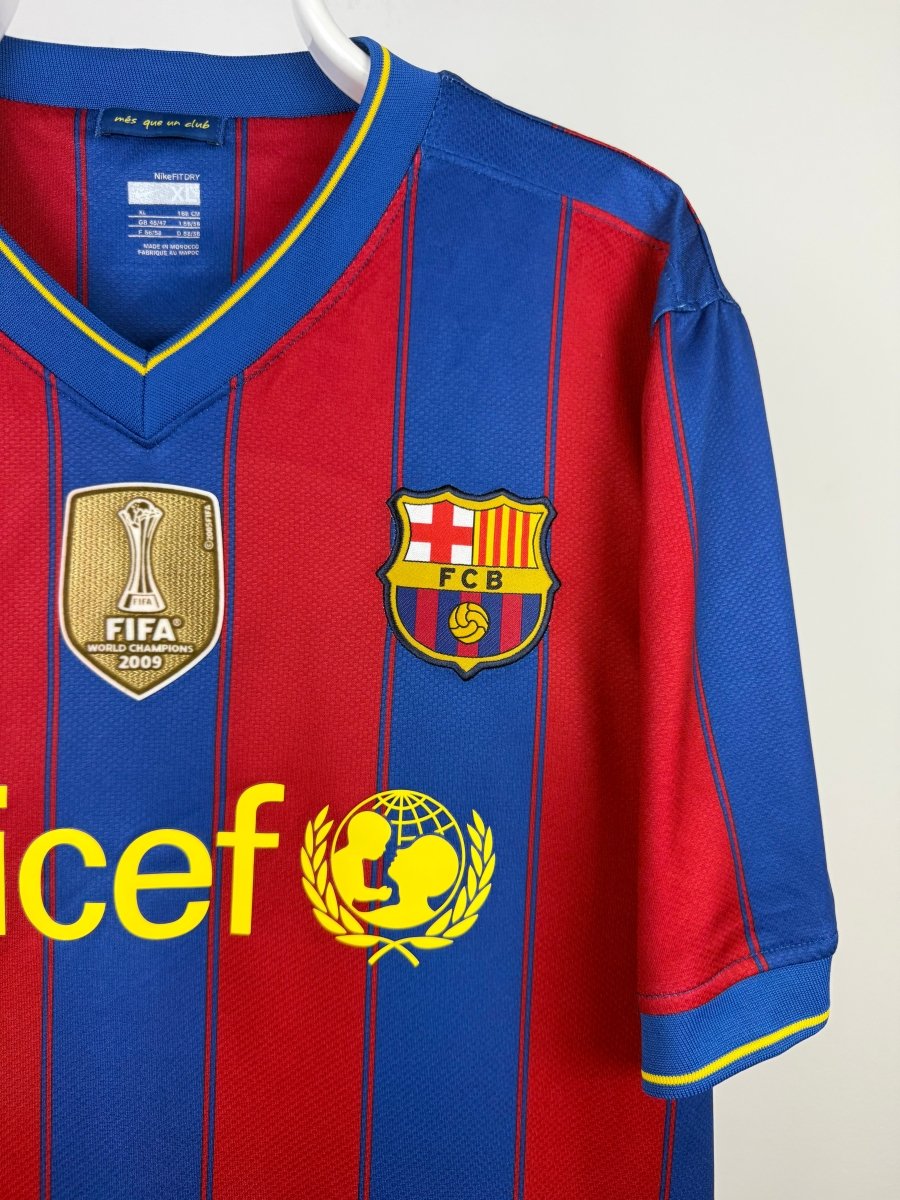 Lionel Messi - FC Barcelona 2009/10 home shirt 🇦🇷