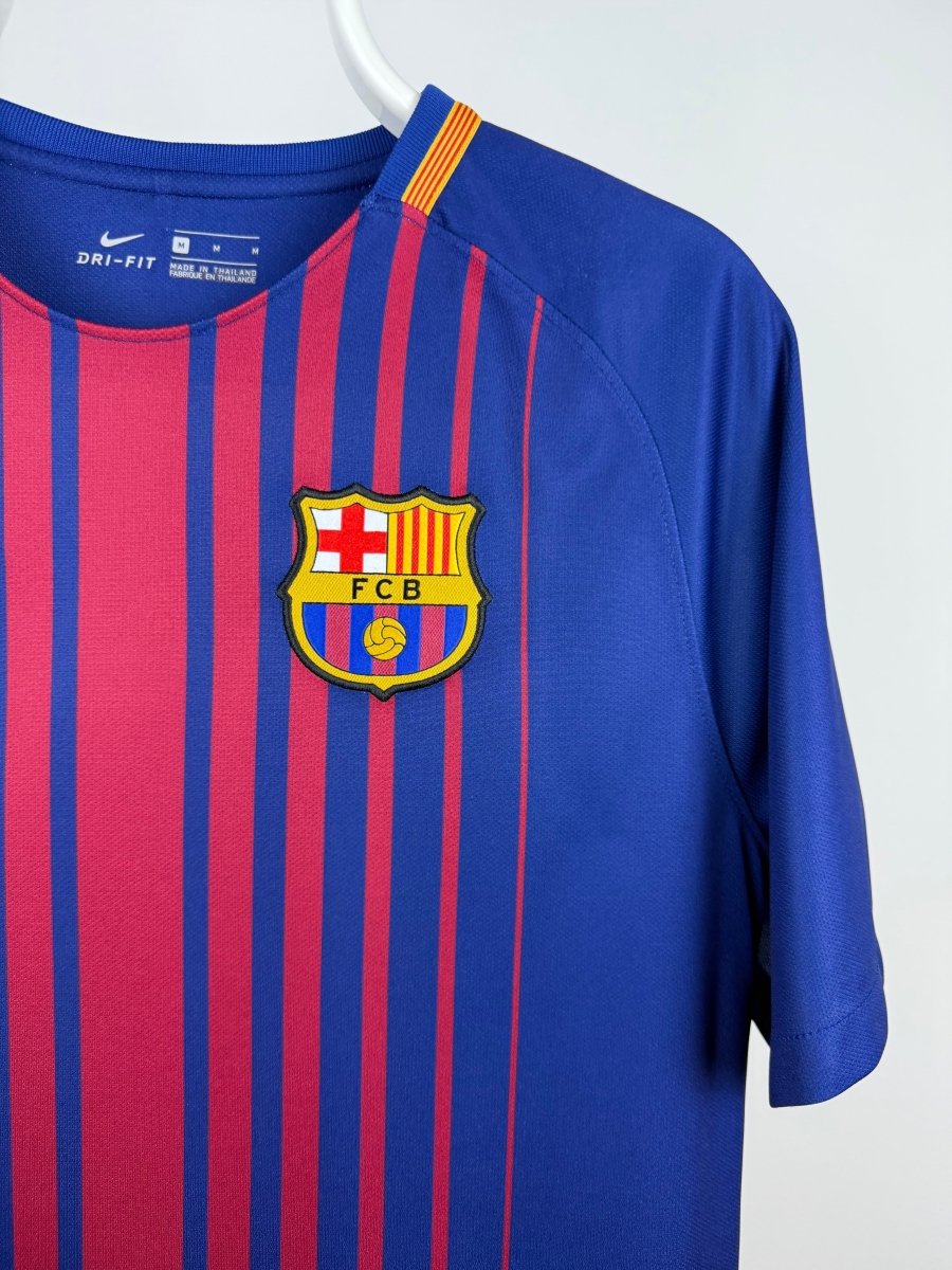 Lionel Messi - FC Barcelona 2017/18 home jersey 🇦🇷