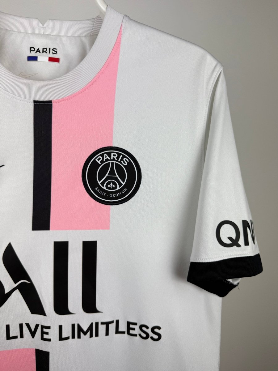 Lionel Messi- Paris Saint Germain 2021/22 away shirt 🇦🇷