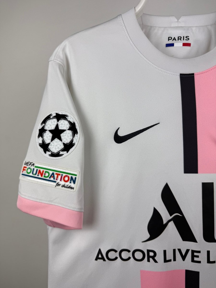 Lionel Messi- Paris Saint Germain 2021/22 away shirt 🇦🇷