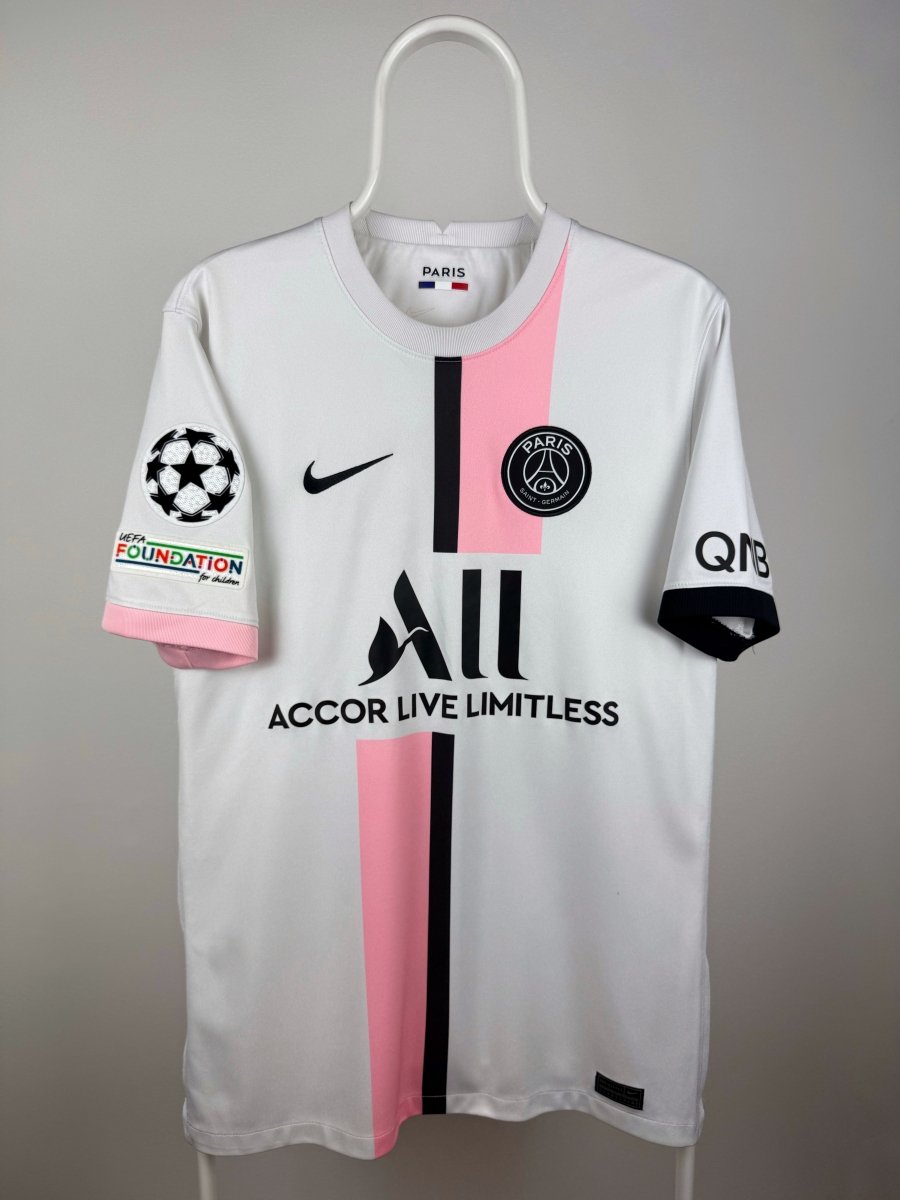 Lionel Messi- Paris Saint Germain 2021/22 away shirt 🇦🇷