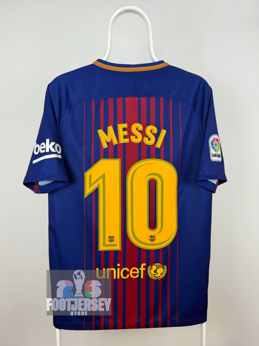 Lionel Messi - FC Barcelona 2017/18 home jersey 🇦🇷