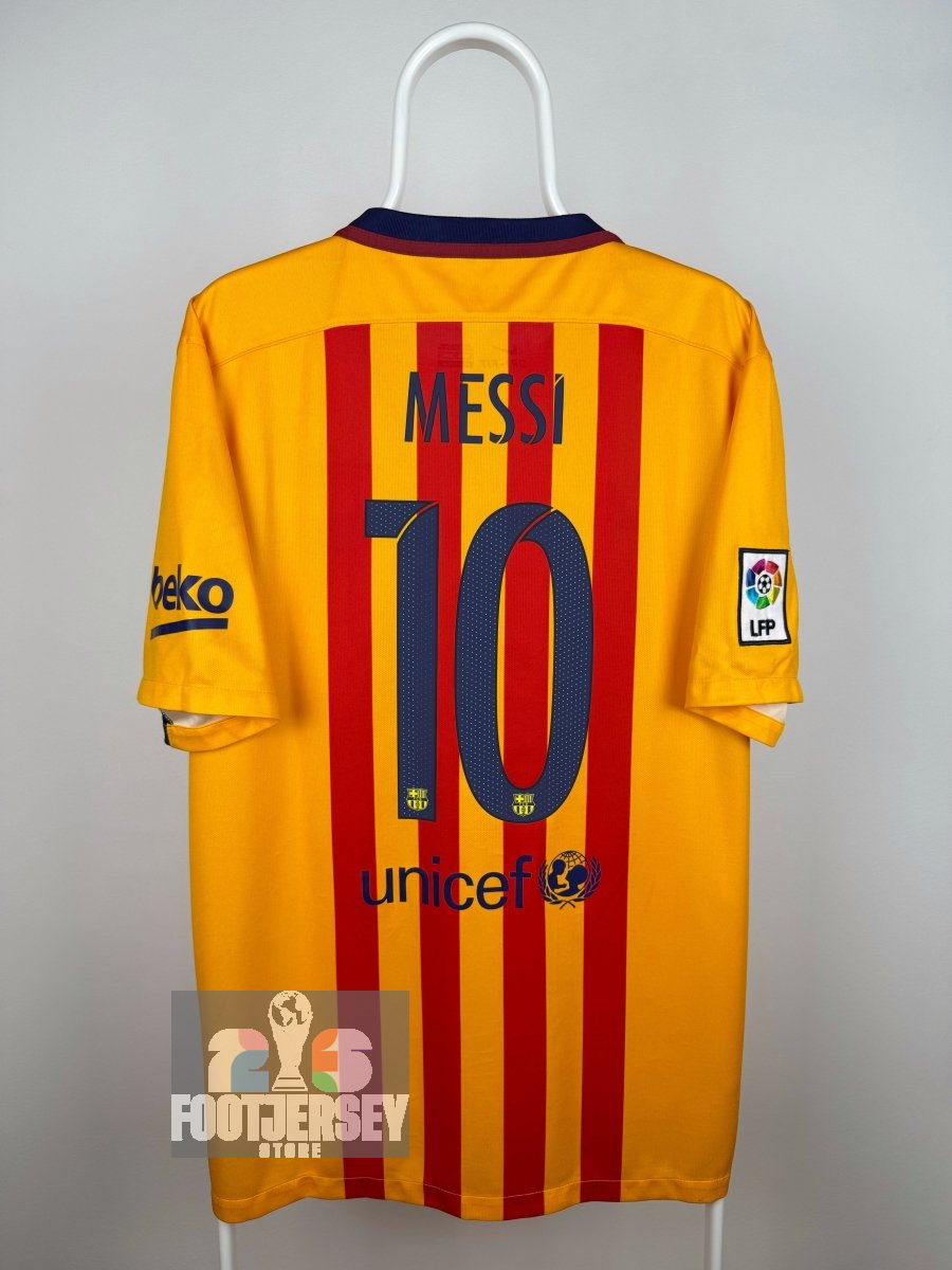 Lionel Messi - FC Barcelona 2015/16 away shirt 🇦🇷